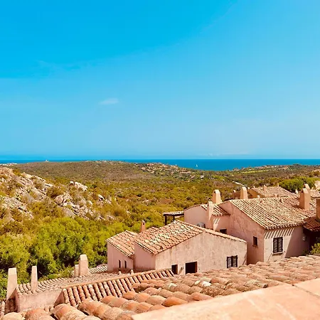 Luxury Three Bedroom House With Pool And Panoramic Sea View *