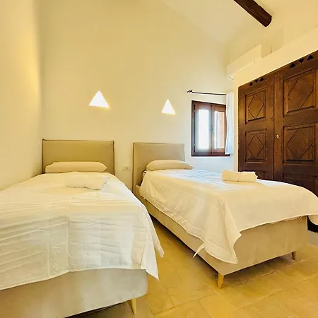 Luxury Three Bedroom House With Pool And Panoramic Sea View Feriehus *
